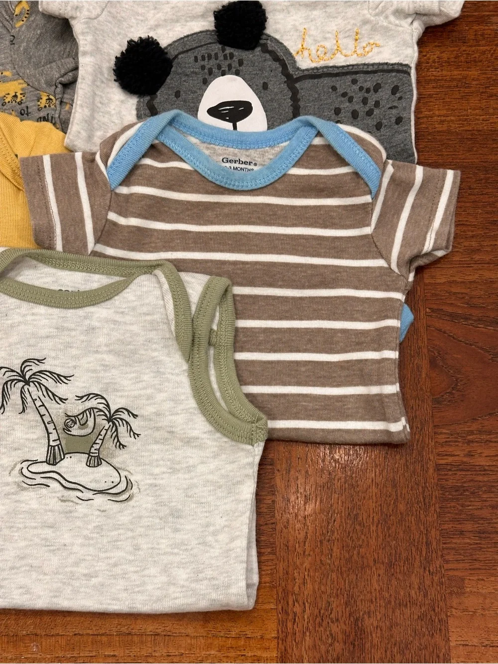 New/EUC Bundle of Baby Boys Onesies, 0-3 Months, Set of 7